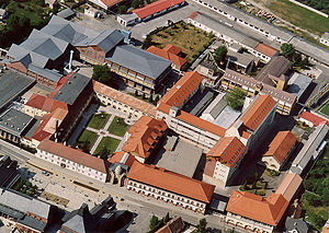 Музей фарфорового искусства Херенд в Венгрии